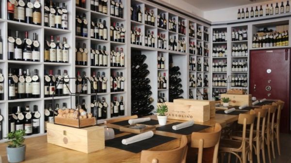 Enoteca Vineria La Cantina dell'Archivolto